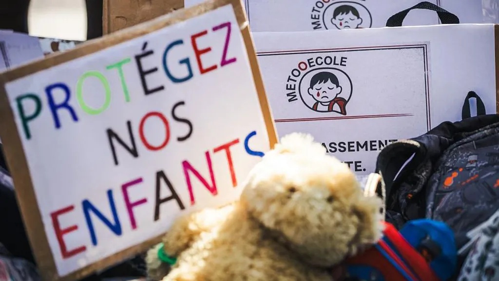 Gelombang Pelecehan Anak Guncang Sekolah-sekolah di Paris: Ratusan Pengasuh Diselidiki, Orang Tua Murka