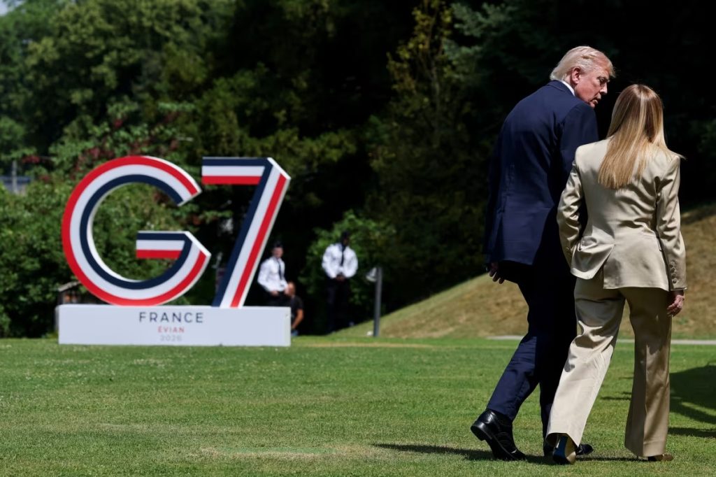 Trump Peruncing Perseteruan dengan PM Italia Meloni, Klaim Minta Foto di G7