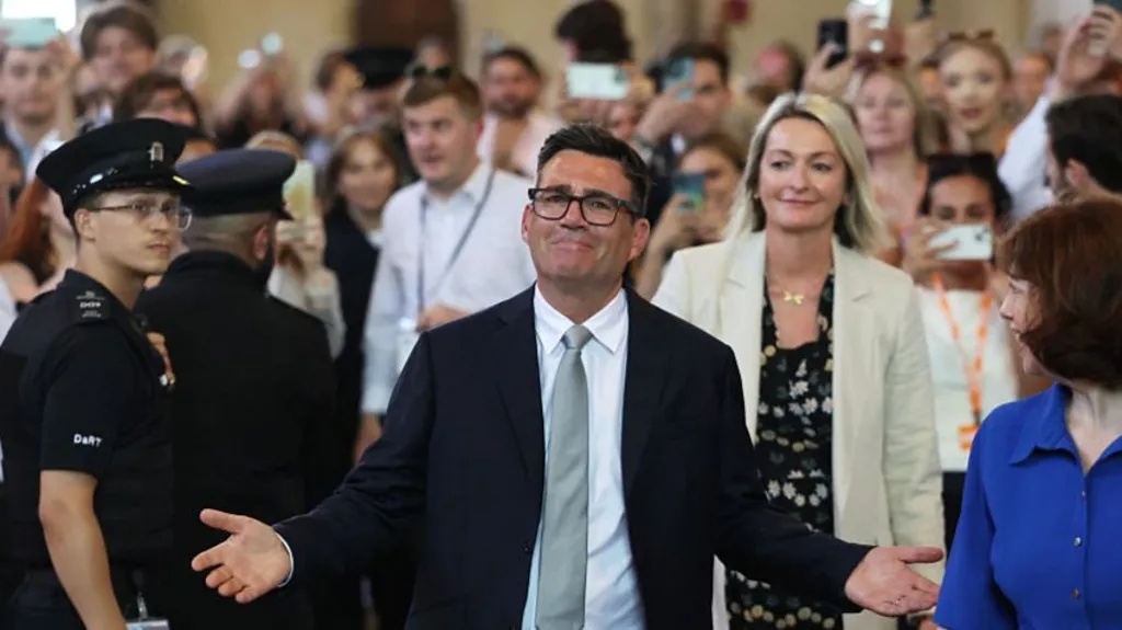 Dua Nama Besar Siap Tantang Andy Burnham Demi Cegah “Penobatan” Tanpa Kompetisi di Partai Buruh