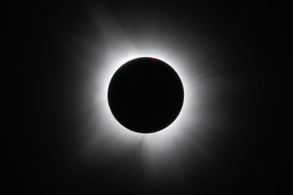 Gerhana Matahari Total Langka Akan Hiasi Langit Musim Panas Ini, Ini Semua yang Perlu Anda Ketahui
