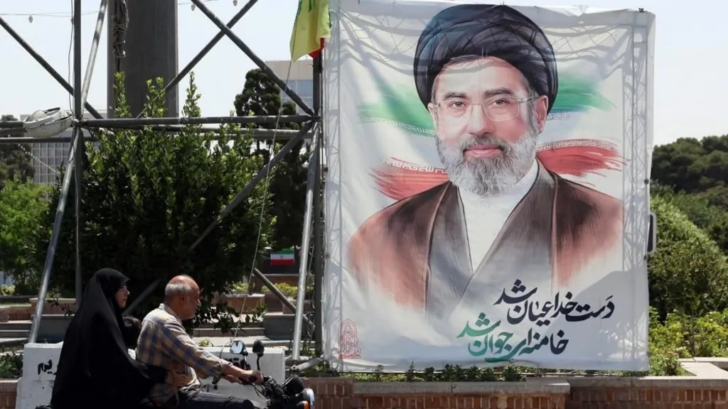 Iran Sebut Kesepakatan dengan Oman untuk Jalur Selat Hormuz Hampir Rampung