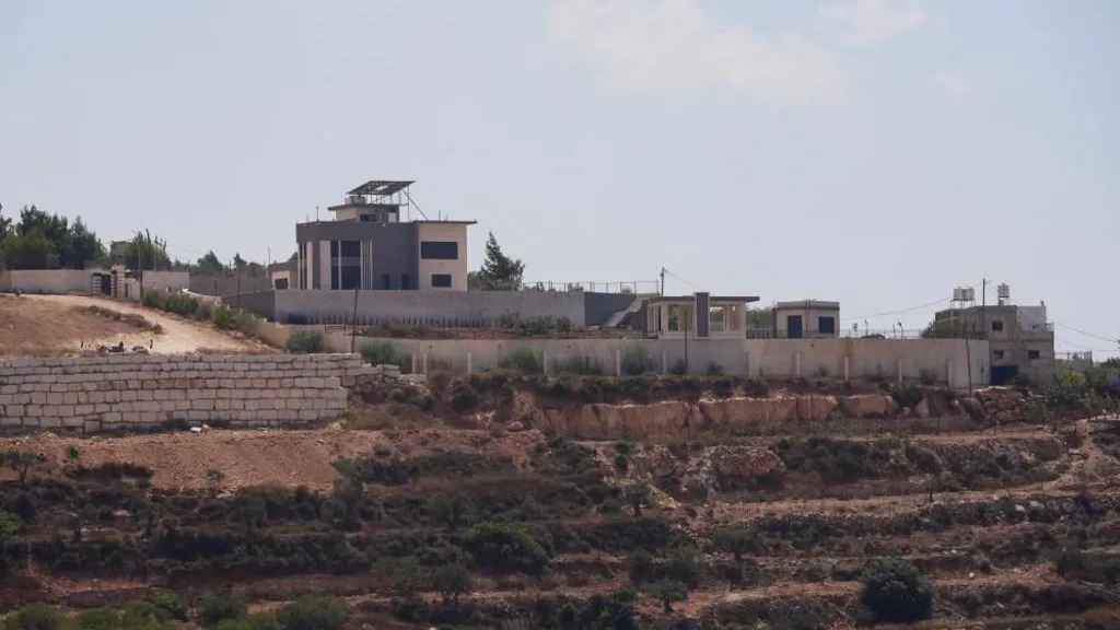 Keluarga Palestina di Tepi Barat Dikepung Pemukim Israel, Pasokan Makanan dan Air Menipis